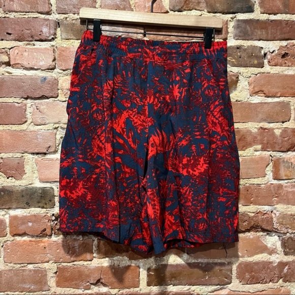 Lululemon Pace Breaker Short 9" Canopy Hot Heat Mach Blue Size Medium - Picture 1 of 6